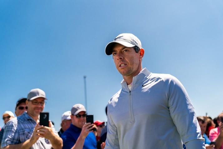 Rory McIlroy with Golf Fans